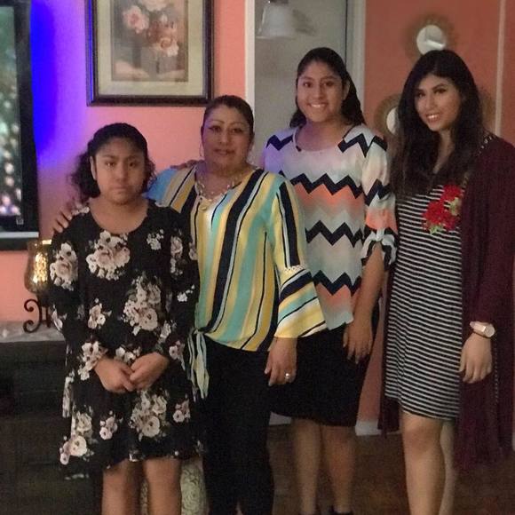 Meet your Posher, Emmanuel - Picture 1 of 1